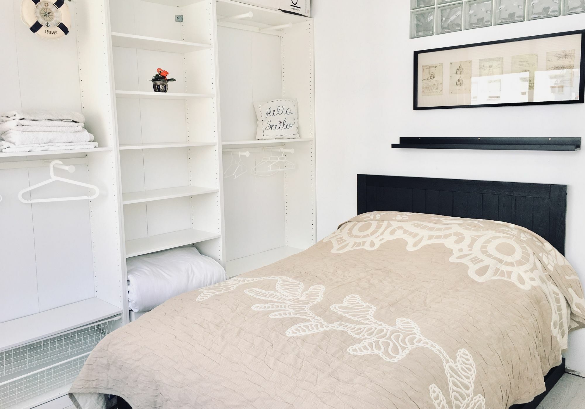 Oyo Guest House Duc De Gaeta Валенсия Екстериор снимка